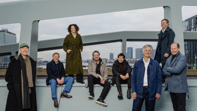 VenhoevenCS partners. From left to right: Ton Venhoeven, Danny Esselman, Cécilia Gross, Manfred Wansink, Martijn Tjassens Keiser, Eric Thijssen, Jos-Willem van Oorschot, Hermen Jansen. Photo: David Meulenbeld